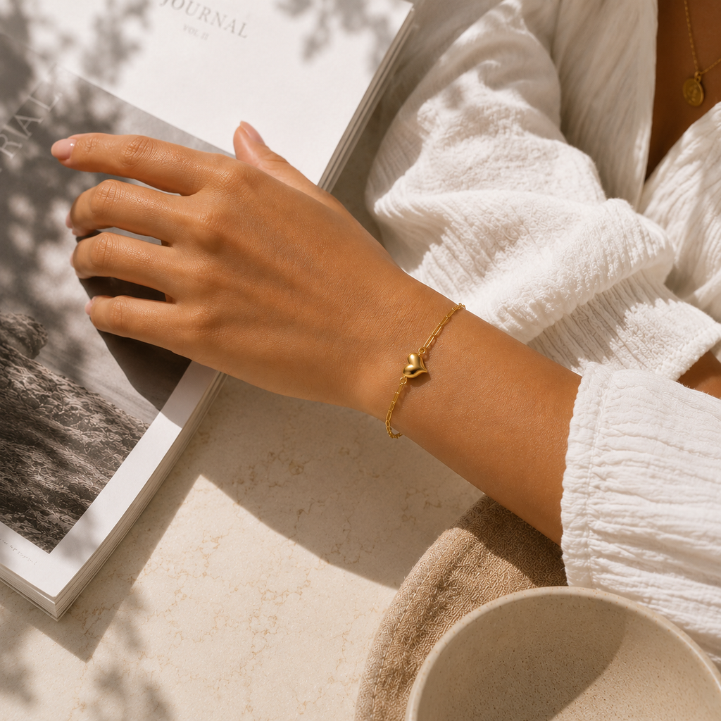 Nuba 18K Gold Heart Chain Bracelet