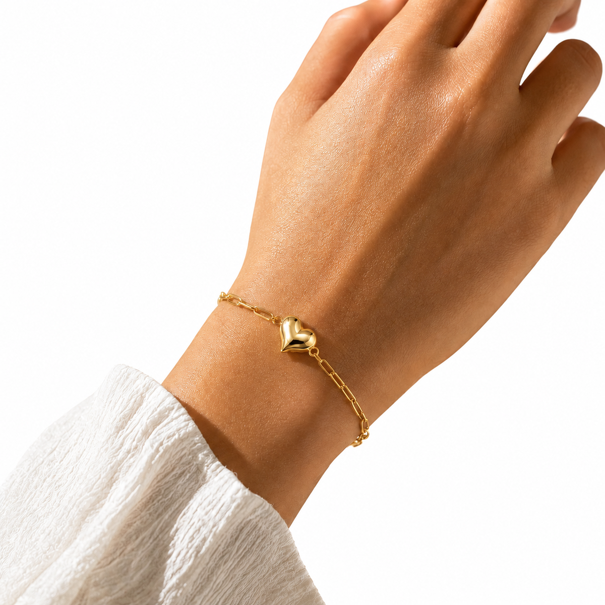 Nuba 18K Gold Heart Chain Bracelet