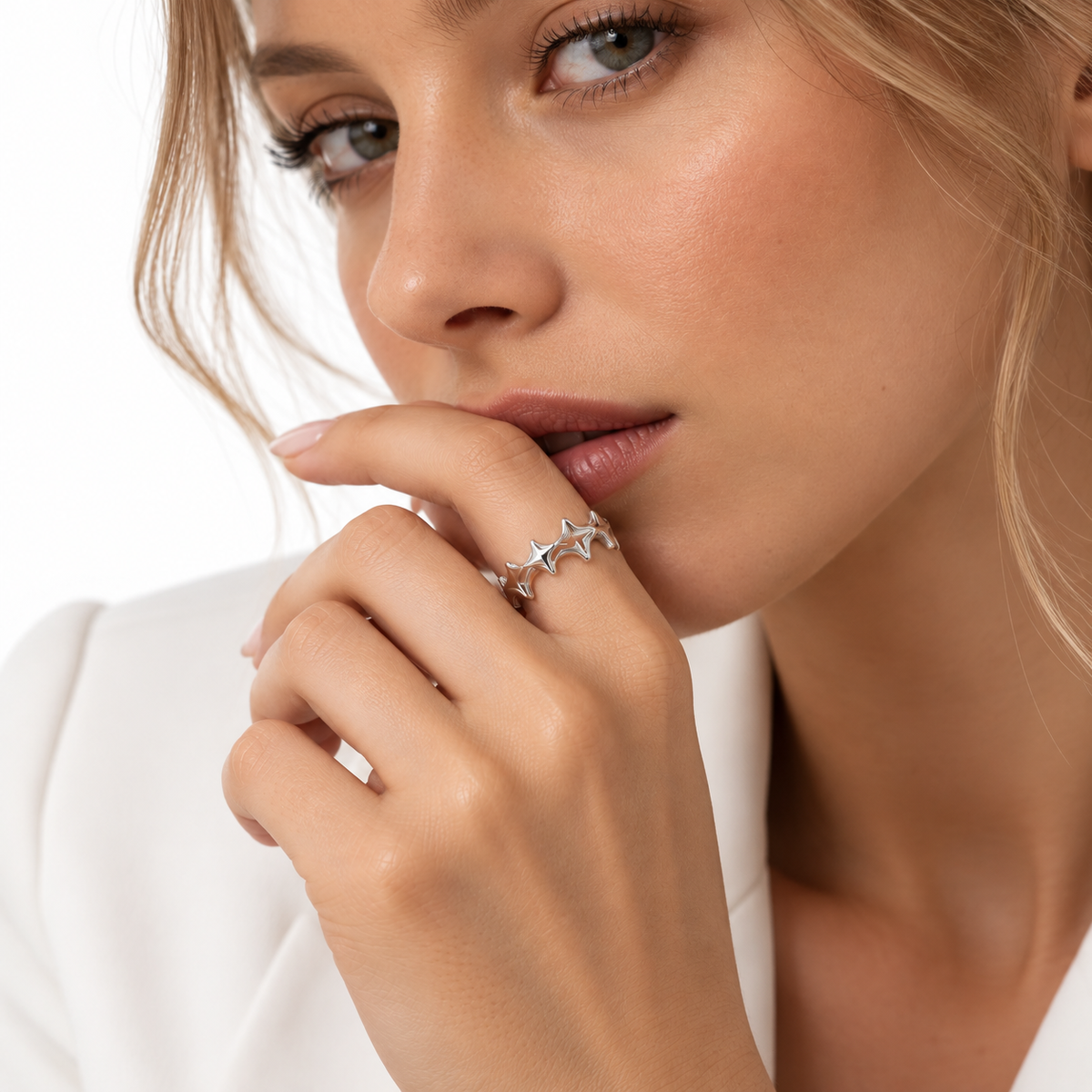 Nuba Starlight Halo Ring