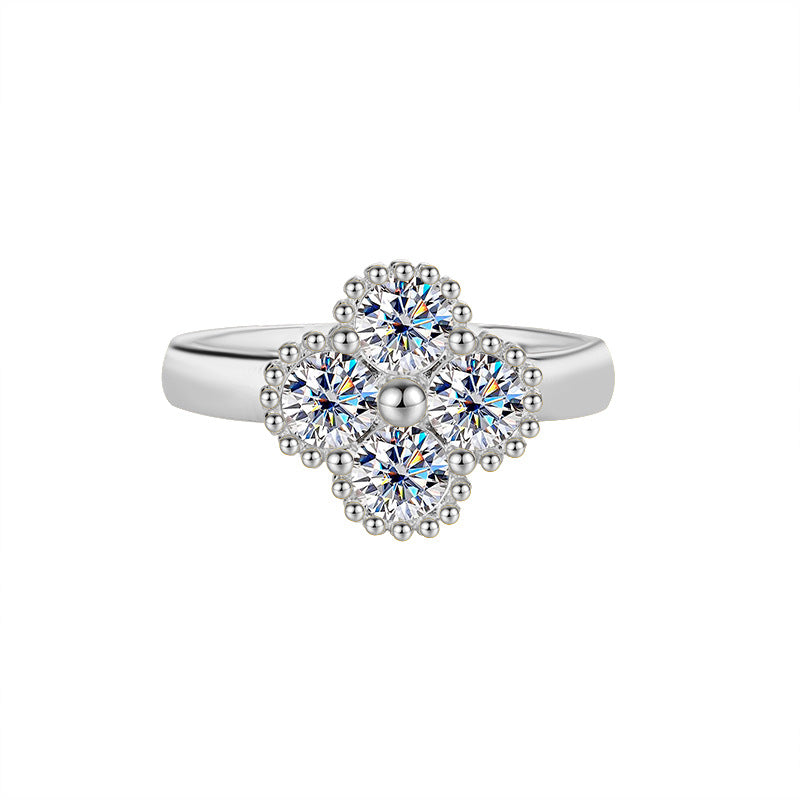 Nuba Seraphina Clover Moissanite Ring