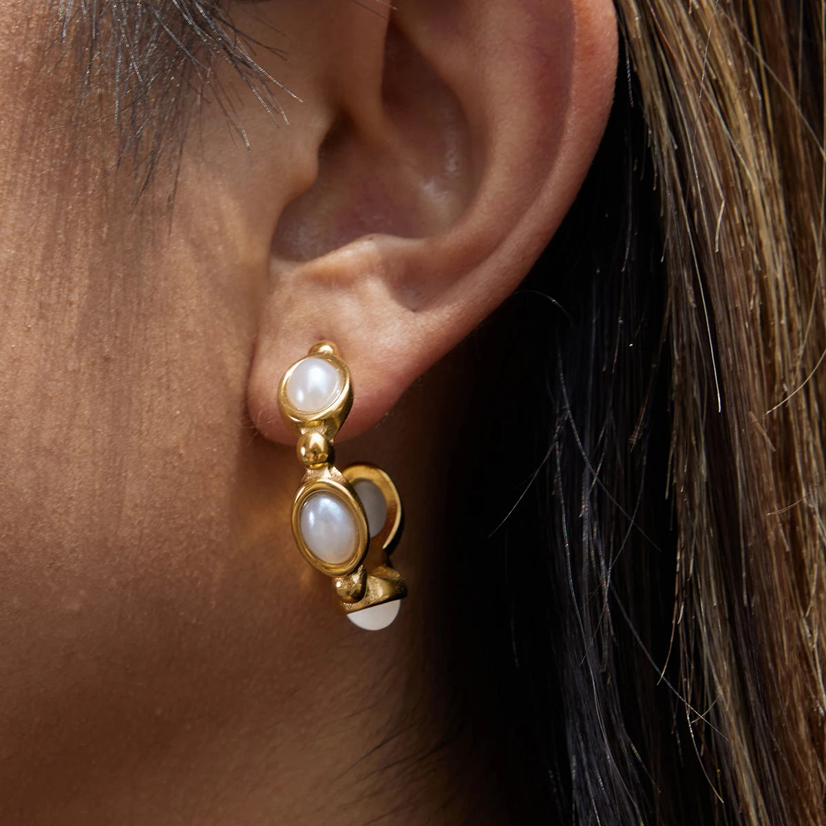 NUBA ZOLA EARRINGS