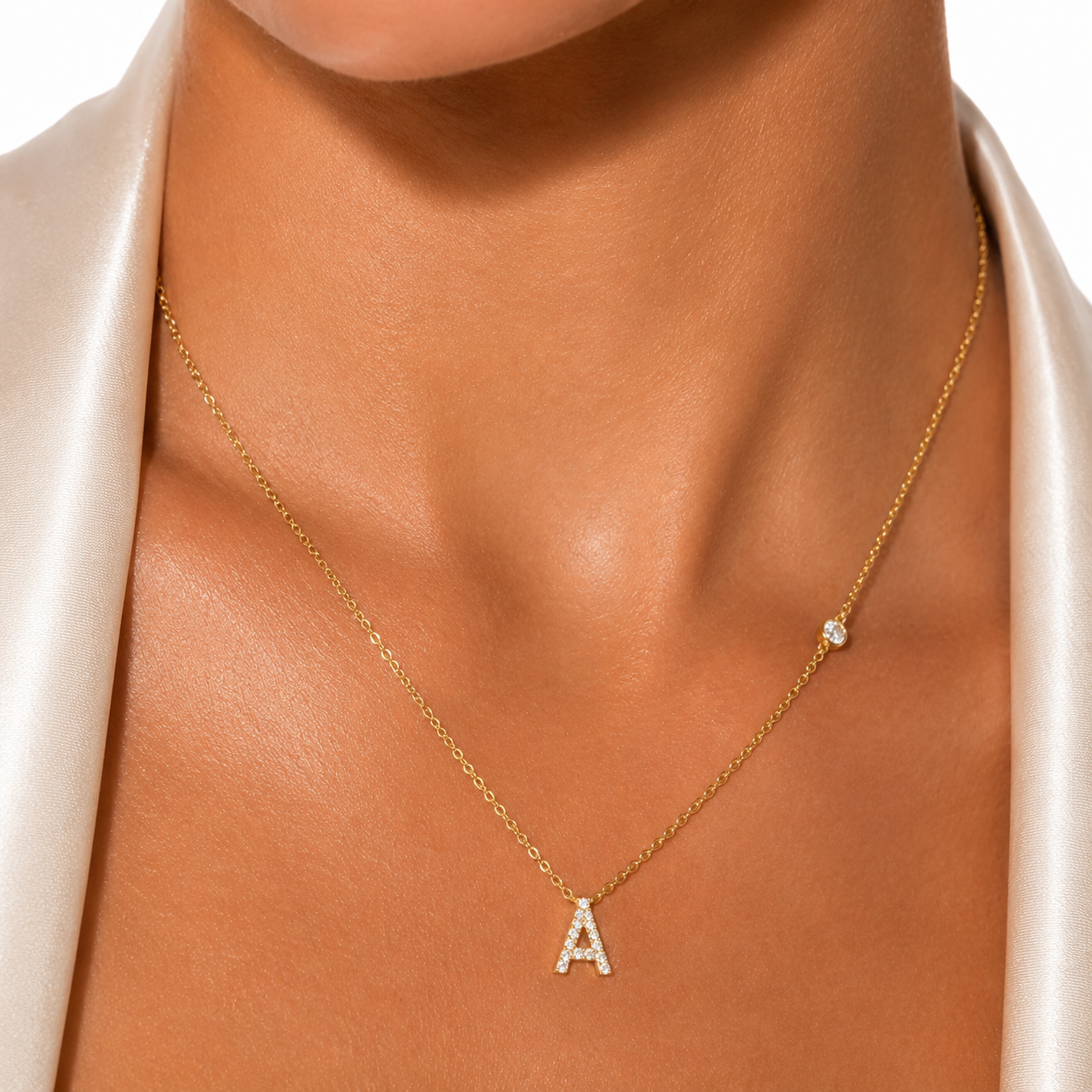 NUBA MELLA NECKLACE