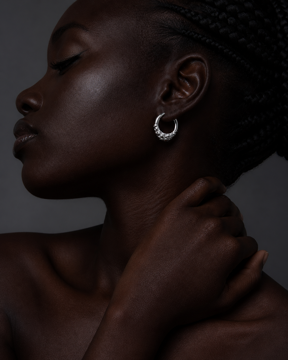 NUBA AVELLA EARRINGS