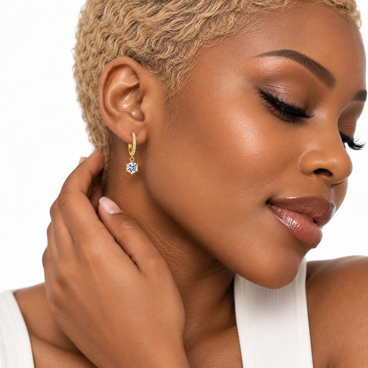 Nuba Classic Moissanite Earrings