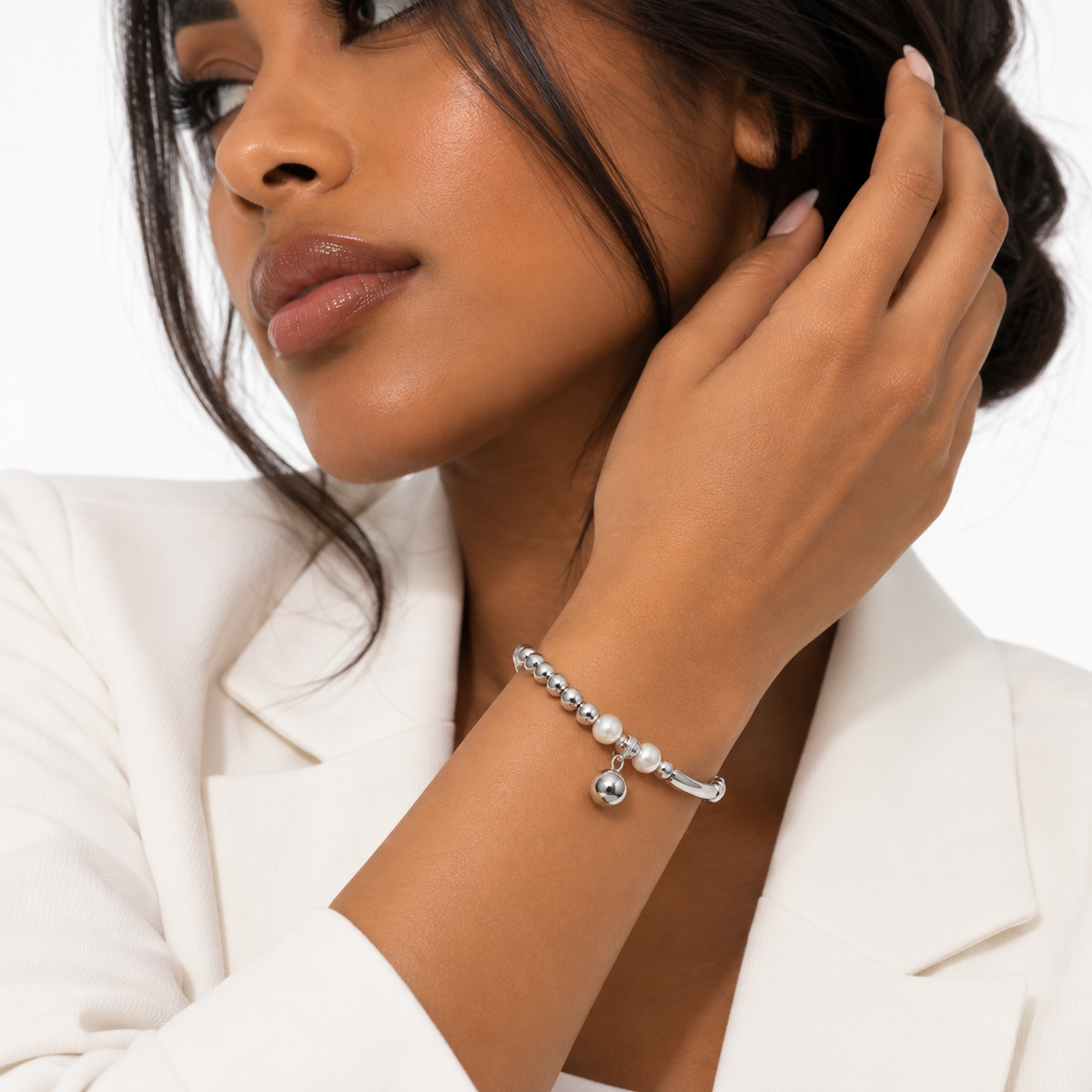 Nuba Pearl Bead Bracelet