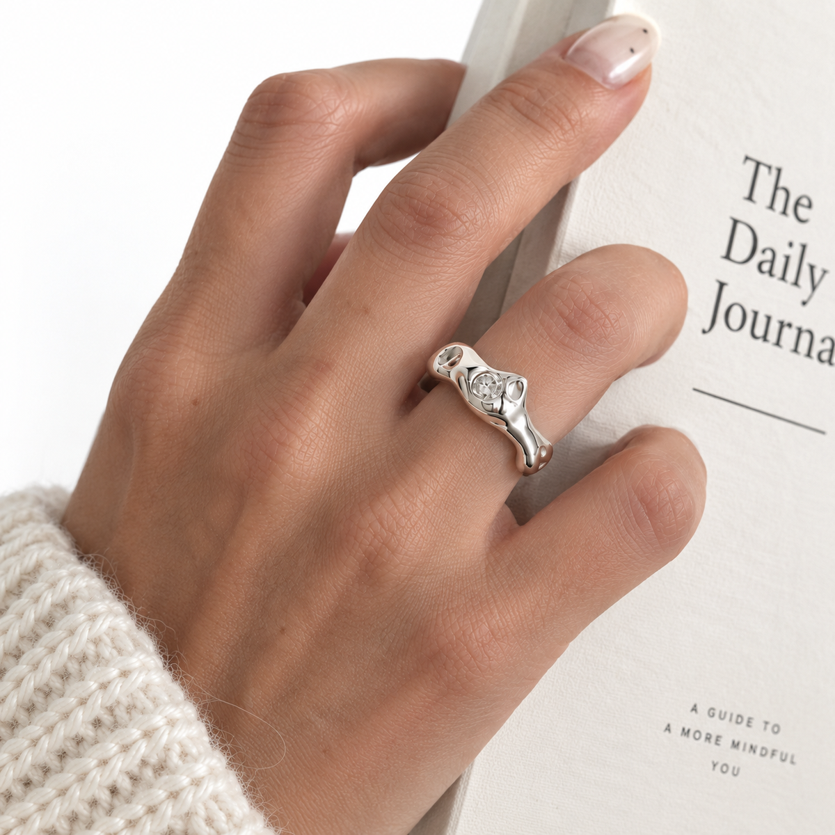Nuba Irregular Rhinestone Open Ring