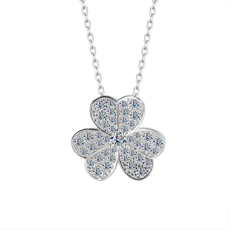 Nuba Clover Moissanite Necklace